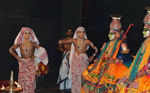 Lava Kusa and Brahmins photo by Murali Varier