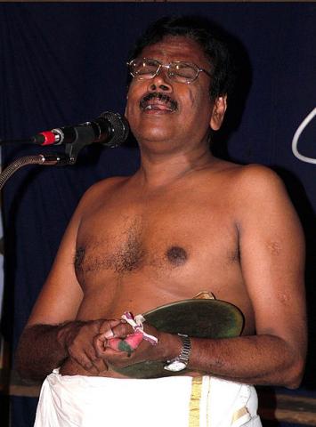 Photo:http://en.wikipedia.org/wiki/File:Hyder_ali.jpg