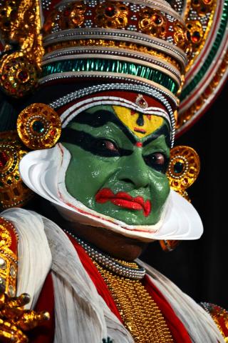 Kalamandalam Gopi as Nalan (Photo: Shaji Mullookkaran)