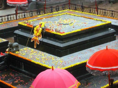 MalanaTa Temple Photo by P RAvindranath